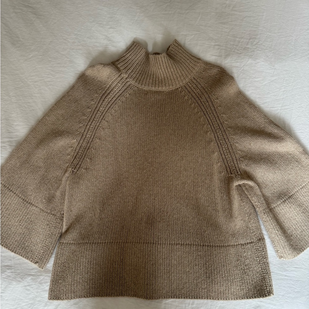 Banana Republic Wool Tan Women's Sweater